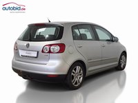 Aanzicht achter rechts