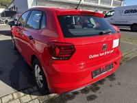 Vaizdas iš galo kairės