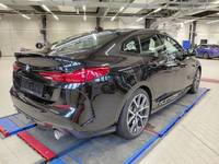 Aanzicht achter rechts