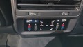 Vista del climatizador automático trasero