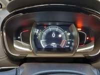 Pohled na přístrojovou desku