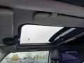 Vista do teto de abrir/teto panorâmico
