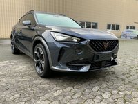 Pogled od napred  desno