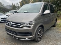 Pogled levo spredaj