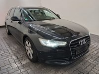 Skats no labās puses priekšā