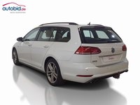 Vista traseira esquerda