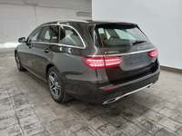 Vaizdas iš galo kairės