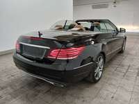 Vaizdas iš galo dešinės