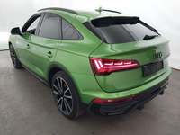 Vue de l’arrière gauche