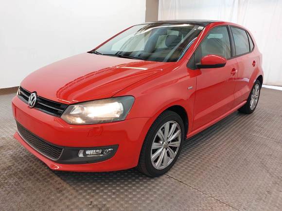 Vue de l’avant gauche