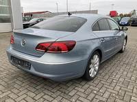 Вид сзади справа