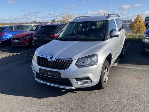 Вид спереди слева