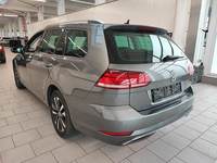 Vista traseira esquerda