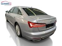 Vue de l’arrière gauche