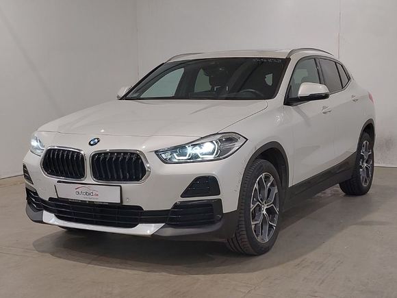 Vue de l’avant gauche