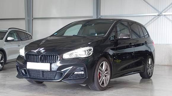 Vaizdas iš priekio kairės