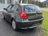 Изглед отзад отляво