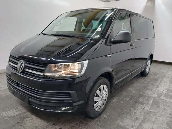 Vaizdas iš priekio kairės