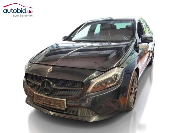 Pogled sprijeda lijevo