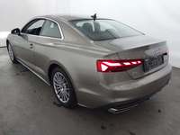 Vaizdas iš galo kairės