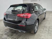 Vaizdas iš galo dešinės