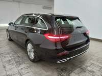 Vaizdas iš galo kairės