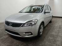 Vaizdas iš priekio kairės