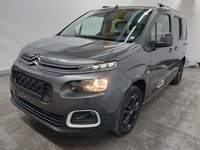 Vaizdas iš priekio kairės