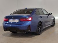 Vue de l’arrière droit