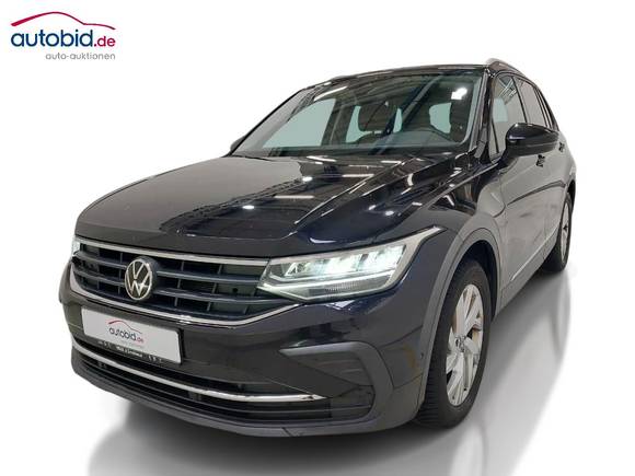 Vaizdas iš priekio kairės