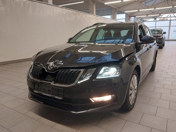 Vaizdas iš priekio kairės