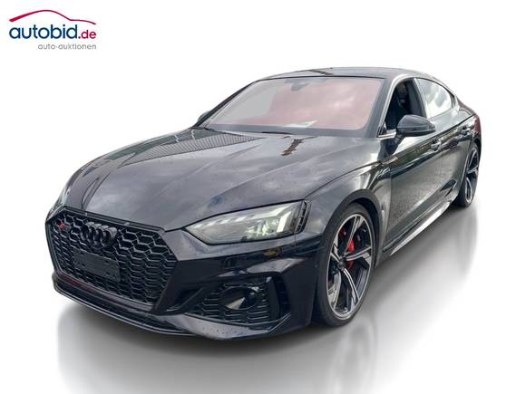 Vaizdas iš priekio kairės