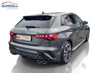 Vaizdas iš galo dešinės