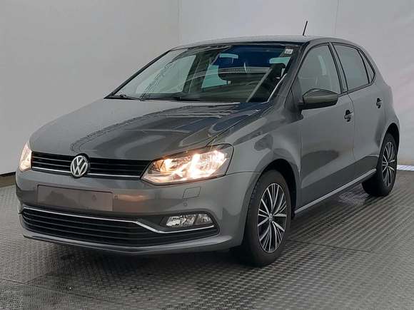 Pogled od napred levo