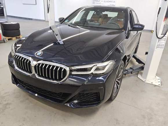 Pogled sprijeda lijevo