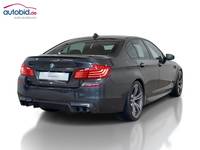 Изглед отзад отдясно