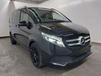 Pogled desno spredaj