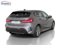 Aanzicht achter rechts