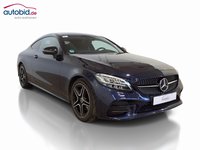 Изглед отпред отдясно