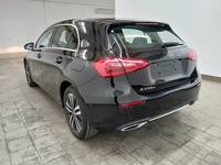 Vaizdas iš galo kairės