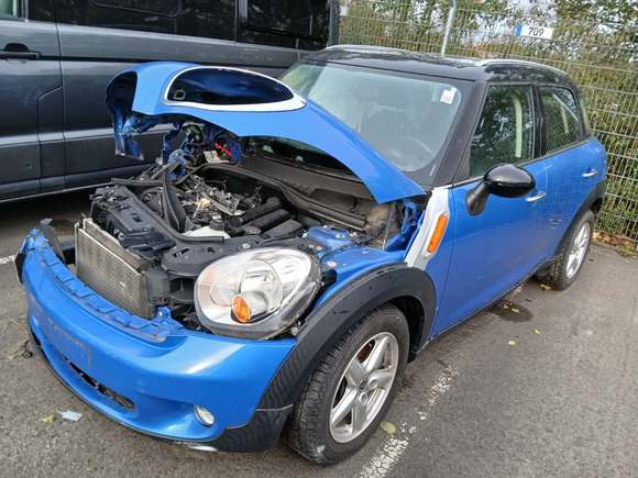 Vaizdas iš priekio kairės