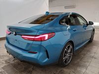 Aanzicht achter rechts