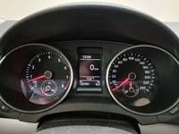 Pogled na kombinovani instrument