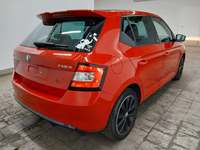 Sağ arka görünüm