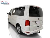 Vaizdas iš galo kairės