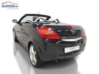 Vaizdas iš galo kairės