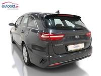 Vaizdas iš galo kairės