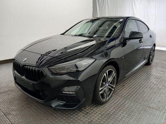 Vista anteriore sinistra