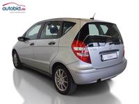 Изглед отзад отляво