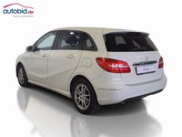 Изглед отзад отляво